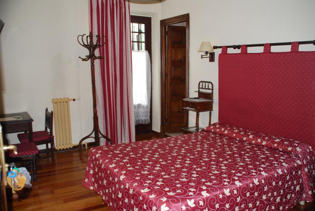 Hostal Ayestaran II Lekunberri Zimmer foto