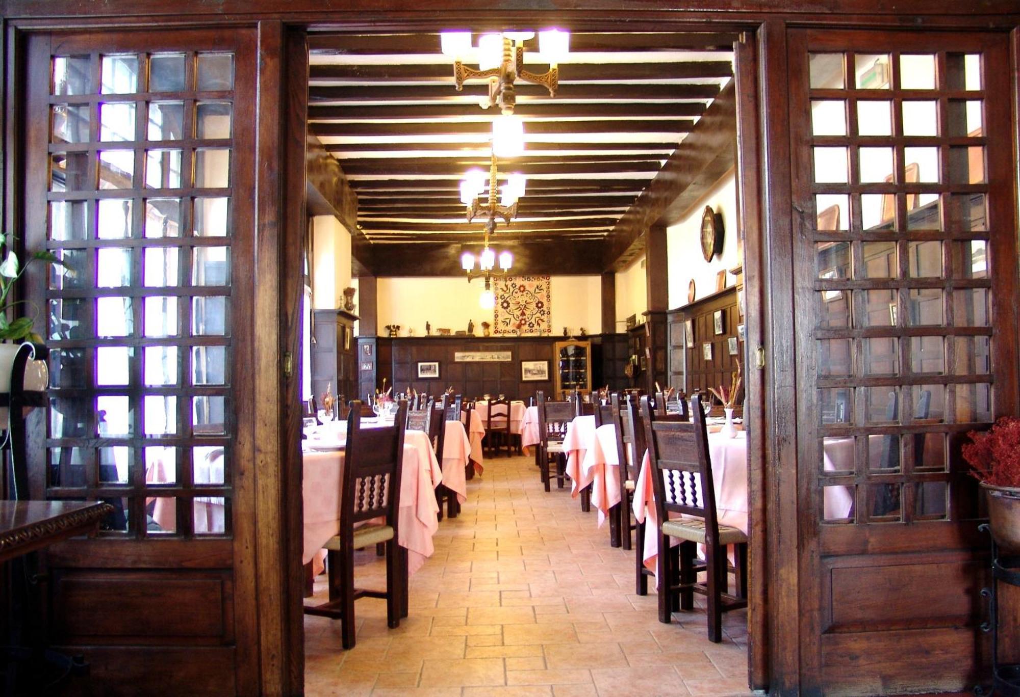 Hostal Ayestaran II Lekunberri Exterior foto