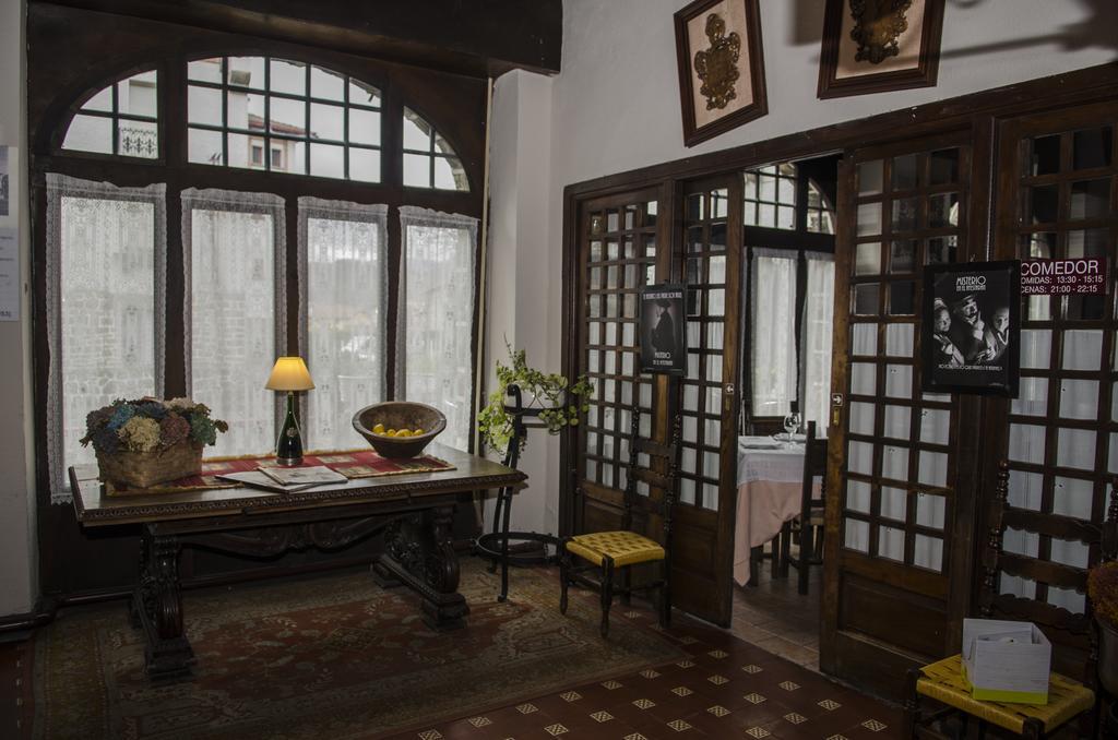 Hostal Ayestaran II Lekunberri Exterior foto
